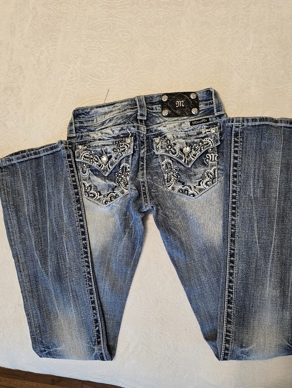 Miss Me Women's Bootcut Jeans Size 25 Embellished Bling Lace Flap Pockets Y2K - Picture 7 of 9